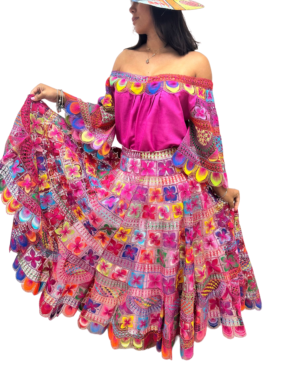 TRAJE TIPICO DE ÑANDUTI